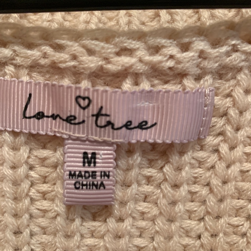 Distressed sweater - Picture 3 of 3